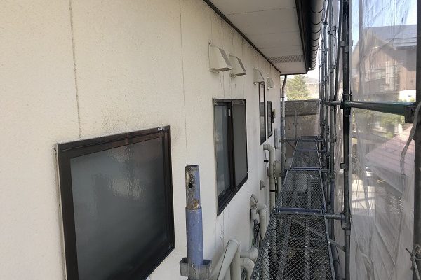 中野市M様邸｜屋根塗装・外壁塗装｜仮設足場 (3)