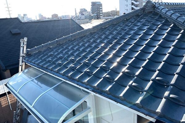 長野県須坂市・M様邸　屋根葺き替え工事　施工前の屋根・雨樋の状態 (2)